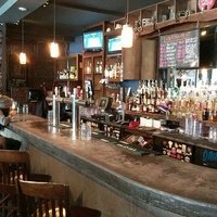 Rockwater Grill & Bar, Голден