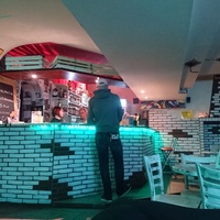 Underground Pub, Тыхы