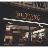 Do It Yourself Café, Лилль
