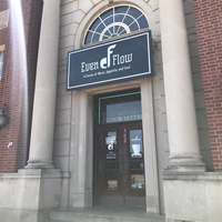 EvenFlow Music & Spirits, Дженива, Иллинойс