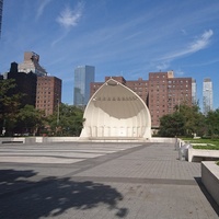 Damrosch Park, Нью-Йорк