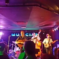 The Musician, Лестер