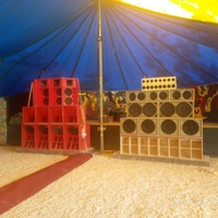 Tenda del festival, Мортельяно