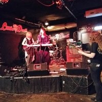 Little Devil, Тилбург