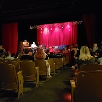 Рок концерты в Largo at the Coronet, Лос-Анджелес, Калифорния Largo at the Coronet, Лос-Анджелес, Калифорния