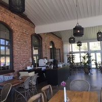 Spinneriet, Пори