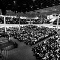 Church on the Queensway, Торонто