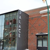 Theatre Palace, Сагеней