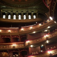 Grand Theatre Leeds, Лидс