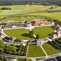 Saline Royale d'Arc-et-Senans, Доль