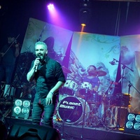 Salón Municipal, Ла-Хинета