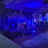 Blue Gator Bar & Grill, Келоуна