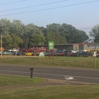 The Straight 8 Bar, Амери, Висконсин