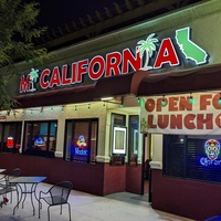 Mi California, Хоторн, Калифорния