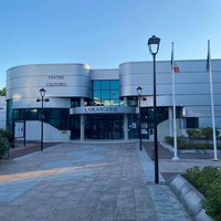 LOrangerie, Руасси-ан-Франс