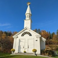 Dog Mountain Dog Chapel, Сейнт Джонсбери, Вермонт
