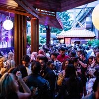 Night Tales, Лондон