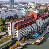 Hilton Waterfront, Вена