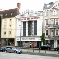 Theater des Friedens, Росток