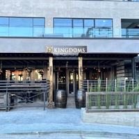 7 Kingdoms, Лос-Анджелес, Калифорния