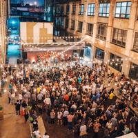 Industry City Courtyard 1/2, Нью-Йорк