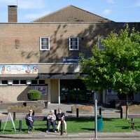 Harpenden Public Halls, Харпенден