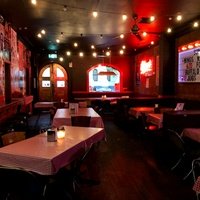 The Curtin, Мельбурн