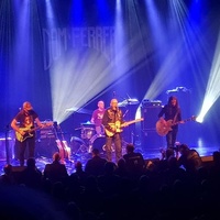 La Traverse, Клеон