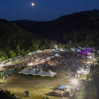 Twelve Foot Davis Events Park, Пис Ривер