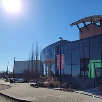Recreation Centre, Ледук Каунти