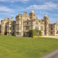 Charlton Park Estate, Малмесбери