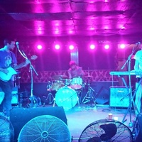 Jackpot Saloon, Лоренс, Канзас