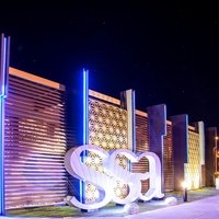 SS&A Club, Олбери