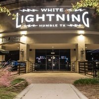 White Lightning Dancehall & Saloon, Хамбл, Техас