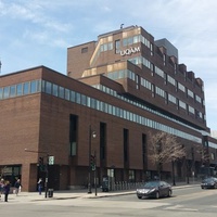Université du Québec à Montréal, Монреаль