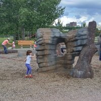 Kinsmen Park, Эдмонтон