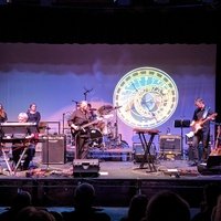 Court Theatre, Тринг