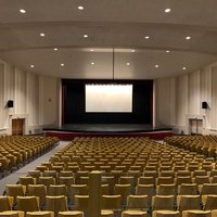 Veterans Memorial Auditorium, Милфорд, Коннектикут