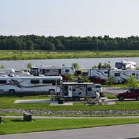 370 Lakeside Park, Сейнт Питерс, Миссури