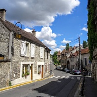 Монтиньи-Сюр-Луан