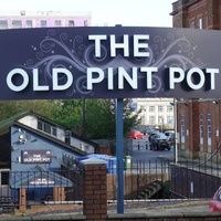 Old Pint Pot, Салфорд