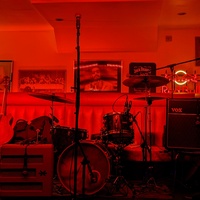 Big Hands, Манчестер