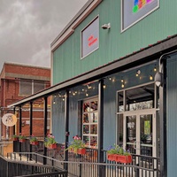 Daily Operation, Истхэмптон, Массачусетс