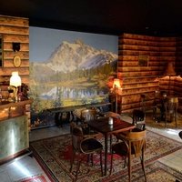 The Skukum Lounge, Ашгроув