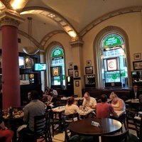 Irish Embassy Pub and Grill, Торонто