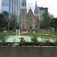 Рок концерты в Cathedral Square Park, Милуоки, Висконсин Cathedral Square Park, Милуоки, Висконсин
