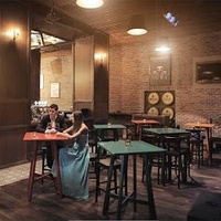 Temple Pub & Grill, Брашов