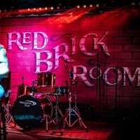 The Red Brick Room, Уичито, Канзас