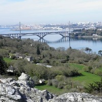 Плугастель-Даулас