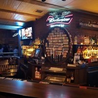 Borderline Bar & Grill, Таузенд-Оукс, Калифорния